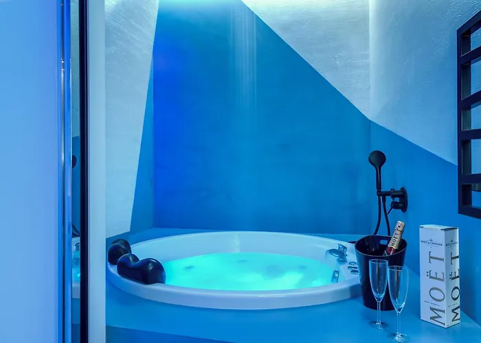 Luxury Wellness With Jacuzzi & Free Parking * Roma