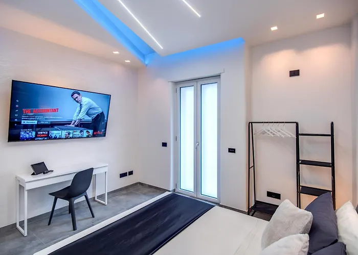 Daire Luxury Wellness With Jacuzzi & Free Parking *