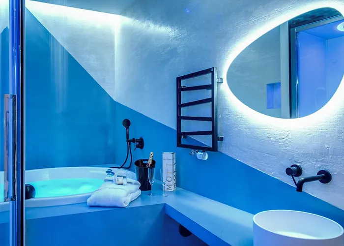 Luxury Wellness With Jacuzzi & Free Parking *