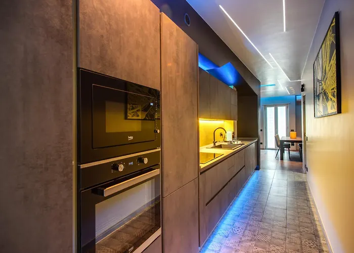 Luxury Wellness With Jacuzzi & Free Parking Roma